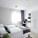 Garni Azur Hotel