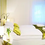 Отель Garni Azur 3*