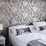 Otel Garni Azur