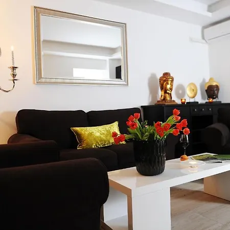 Garni Azur Hotel 3*