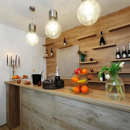 Garni Azur Ljubljana